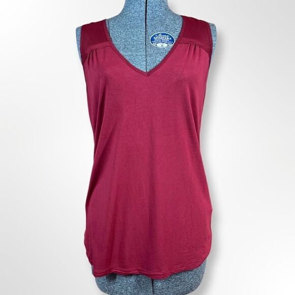 Banana Republic Raw Seamed Distressed Red Sleeveless Top Size S - Picture 1 of 14